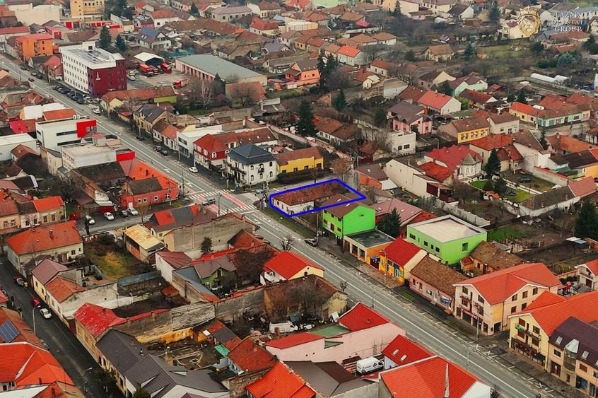Teren Construcții intravilan de 806 mp, în Intim