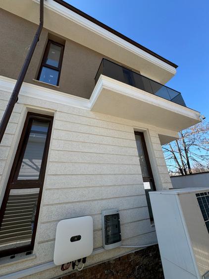 VILE DE LUX , 3 CASE CU CIRCUIT INCHIS, PANOURI FOTOVOLTAICE, POMPA DE CALDURA - 13