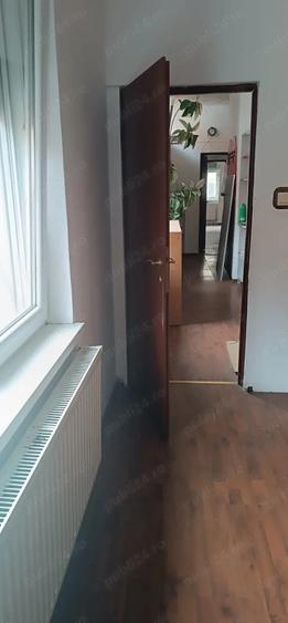 Casa de vanzare zona centrala - 4