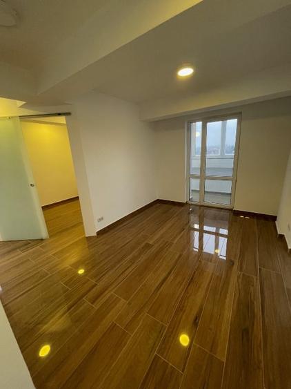 Discount mare, 2 camere lux, gata de mutare, comision 0 - 6