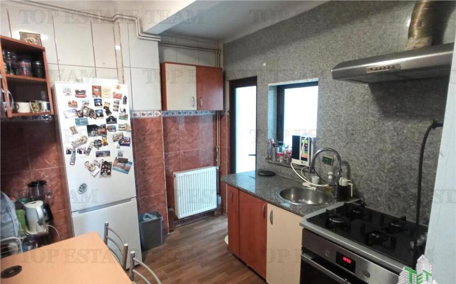 Apartament 3 camere de in zona Dacia - 12