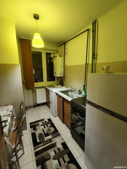 Zona Balcescu- UVT, centrala proprie, decomandat, ideal studen?i - 12