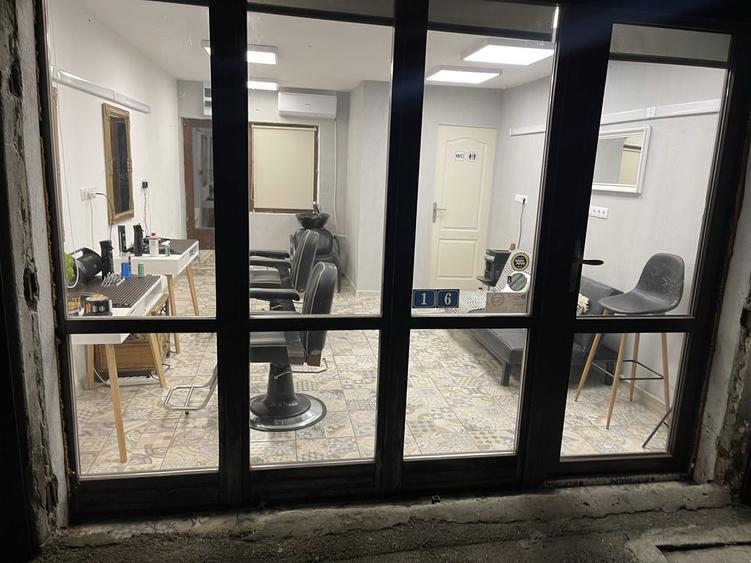 Spatiu comercial / garsoniera cu curte - 5