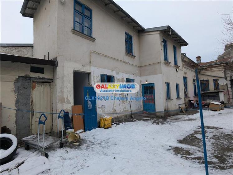 Udriste, 3 vile și teren 1745 mp , deschidere 18 m, proiect 8 vile - 1