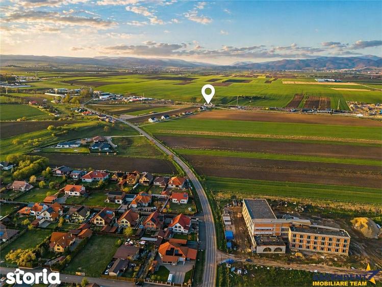 Resedinta rafinata&luminoasa, in cel mai nou cartier,aria Sepsi Arena: - 8