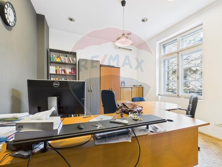 Vila interbelica cu personalitate - 6