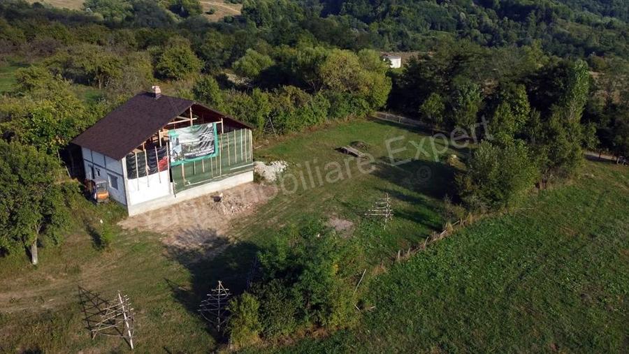 Casa de vanzare in comuna Corbeni, jude? Arge?. - 5