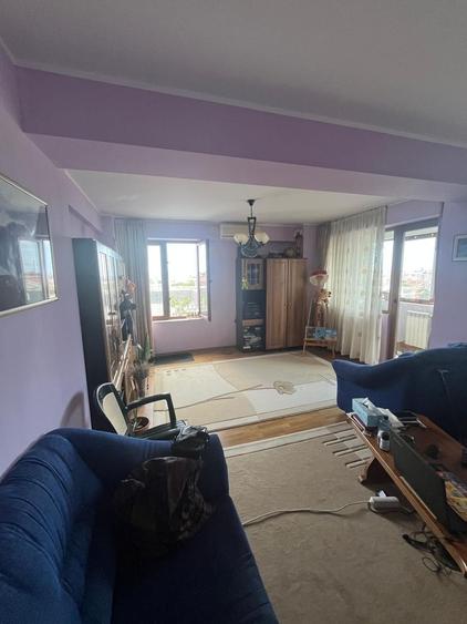 Apartament cu 4 camere FOARTE MARE inel 1 - 2