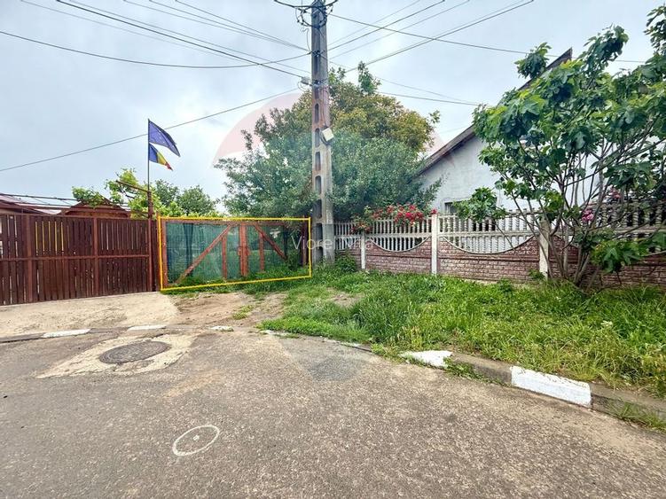 Teren intravilan de vanzare 806mp cu utilitati Cumpana Constanta