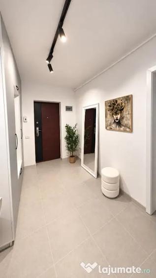 Apartament cu 2 camere decomandat în Sânpetru