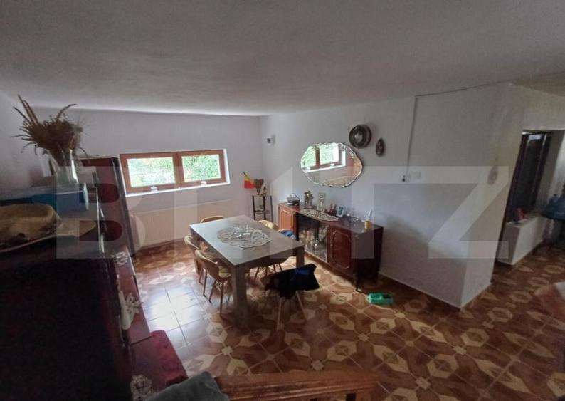 Casa plan parter plus etaj cu 6 camere, 250 mp si 2400 mp te - 4