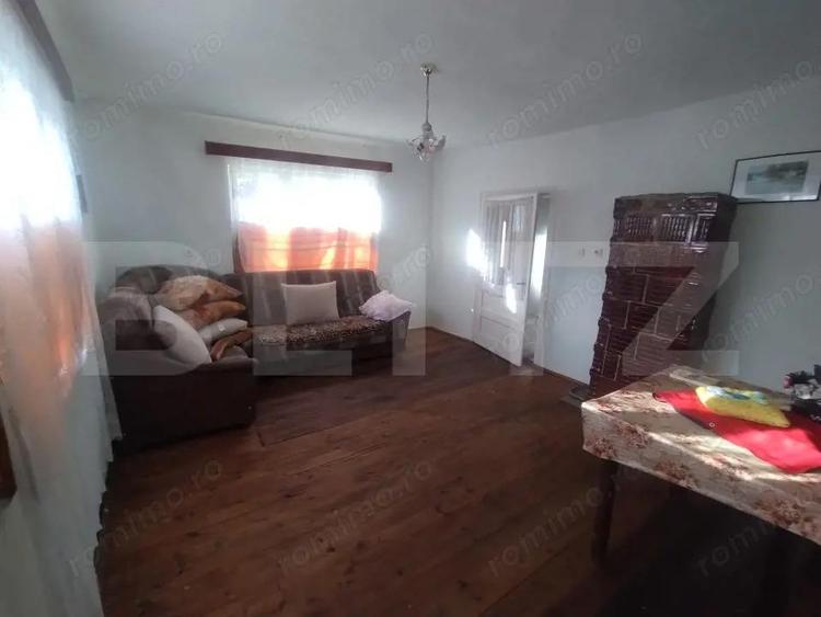 Casa 2 camere 70mp,+teren intravilan 1646 mp,zona Comunei Sintereag - 5