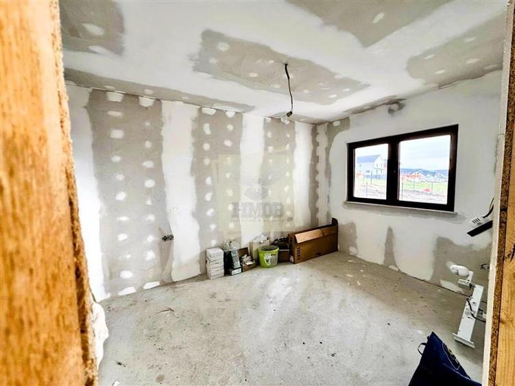 Casa individuala 4 camere 124mp | anexa 42mp | teren 550mp in Sura Mare - 6