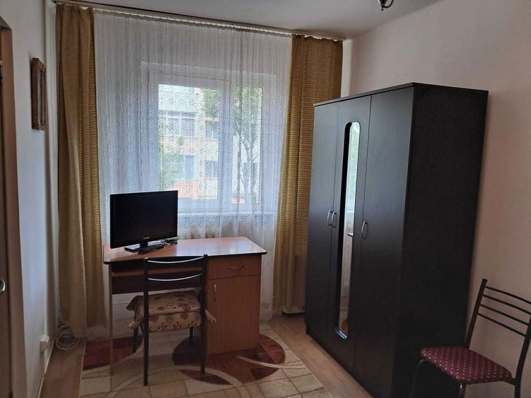 Inchiriere apartament 2 camere Razboieni - linga Politie - 4