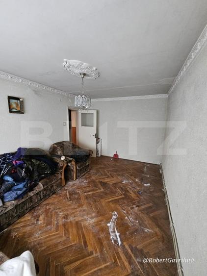 Apartament cu 2 camere decomandat în George Enescu — fotografia 1