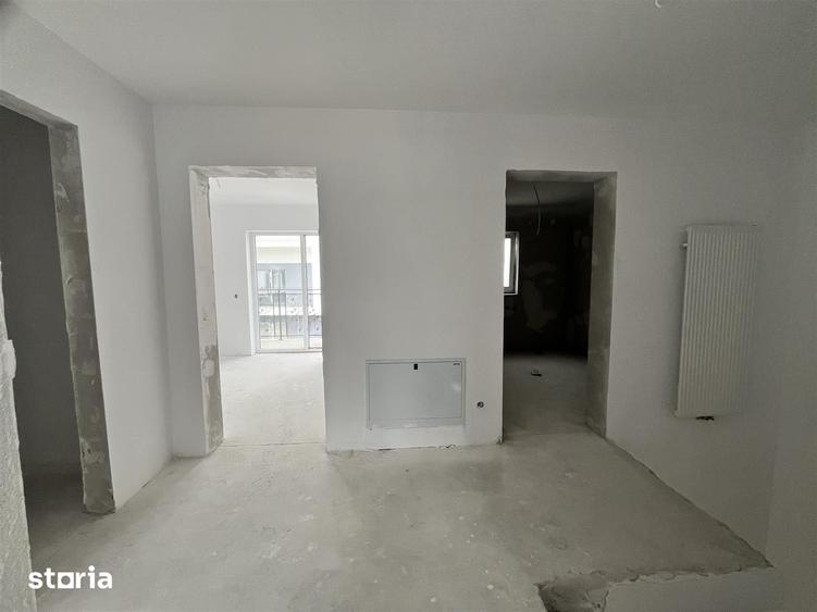 Casă cu 4 camere cu Teren 210 Mp în Central