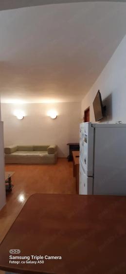 Apartament cu 2 camere decomandat în Berceni