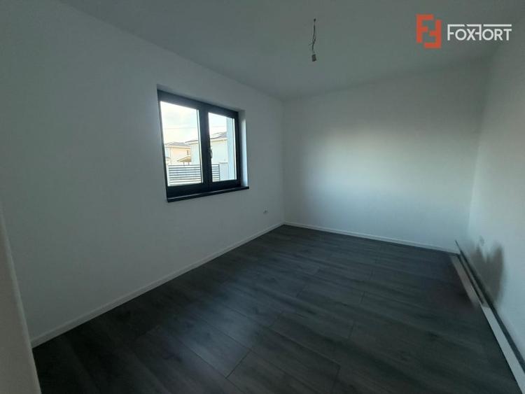 Duplex cu 5 camere cu Teren 300 Mp în Chișoda