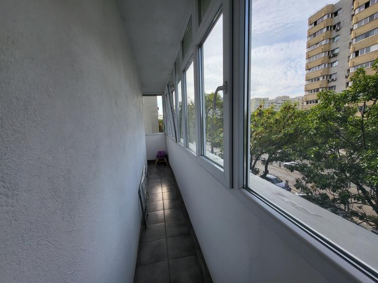 Apartament cu 2 camere semidecomandat în Fundeni