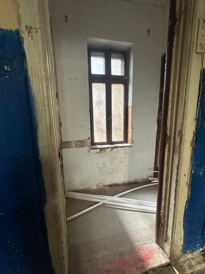 Basarab - 4 minute metrou - Apartament 3 camere - confort 1 sporit - 80 mp - 19