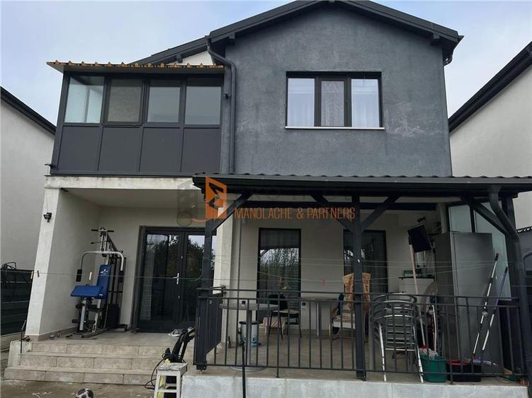 Casă individuală cu 4 camere cu Teren 300 Mp în Vernești