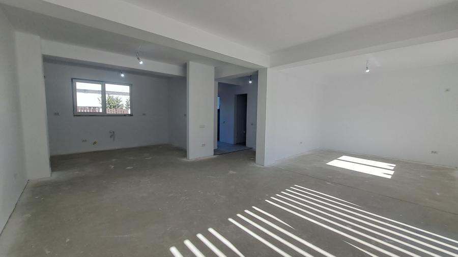 VILA LUX IN COMPLEX REZIDENTIAL - 10