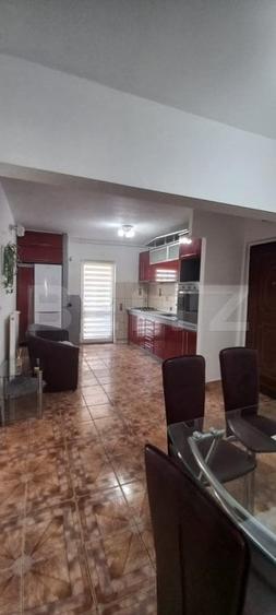 Apartament cu 3 camere, zona centrala in Campia Turzii - 1