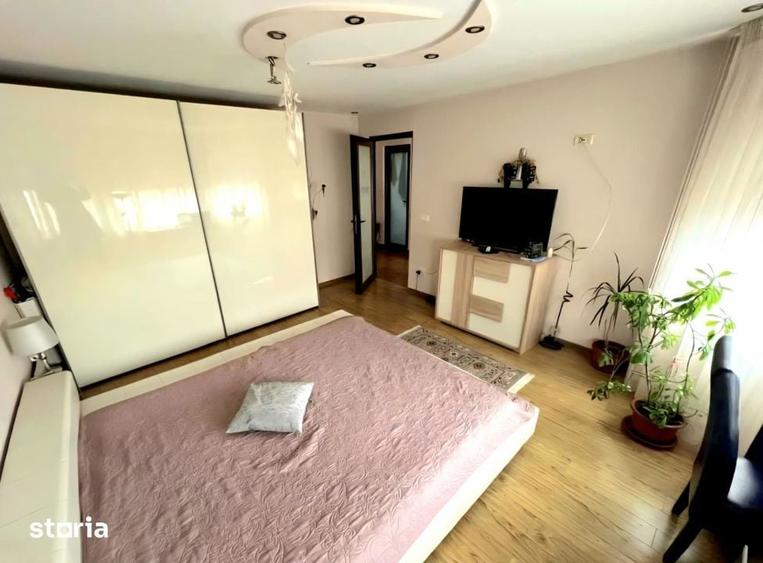 Casă cu 4 camere cu Teren 176 Mp în Central