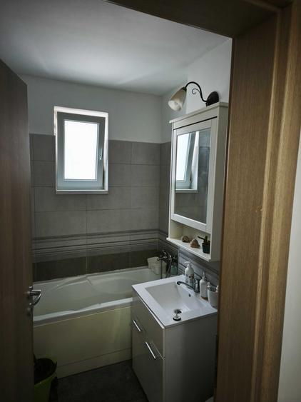 Apartament cu 2 camere decomandat în Militari