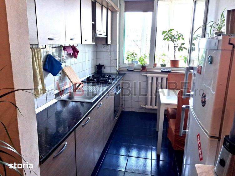 Apartament cu 3 camere în Pantelimon