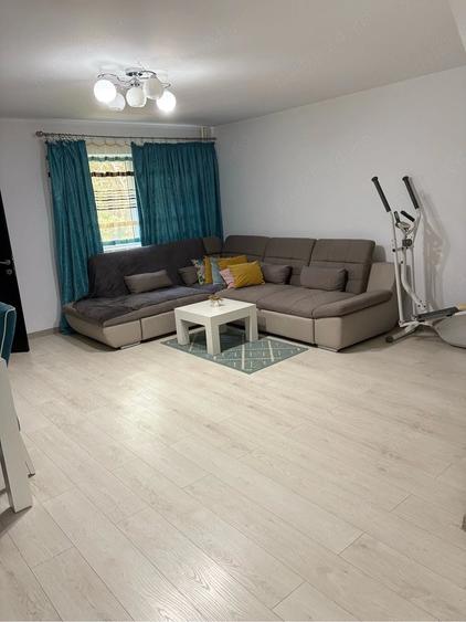 Apartament cu 2 camere decomandat în Găvana