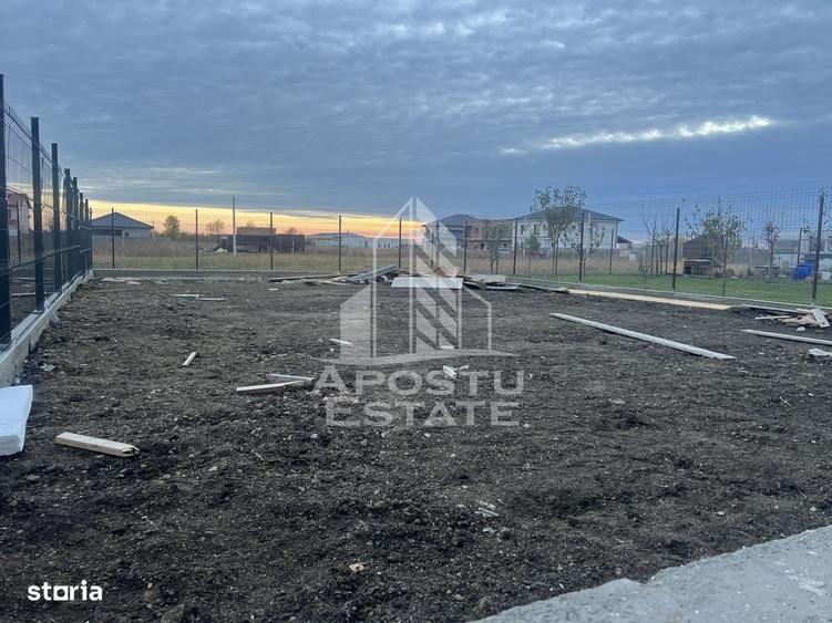 Casă cu 4 camere cu Teren 335 Mp în Central