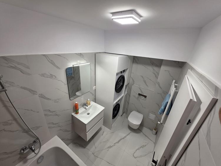 Apartament cu 2 camere decomandat în Lujerului
