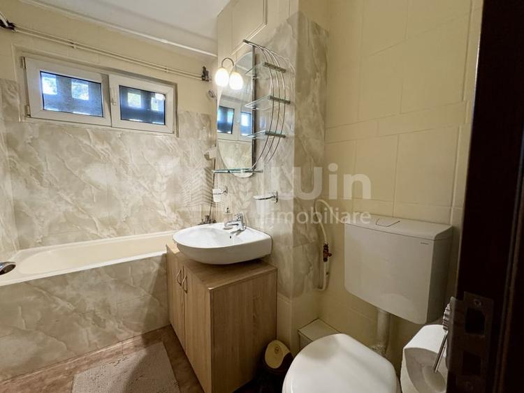 Apartament cu 3 camere semidecomandat, mobilat în Gheorgheni