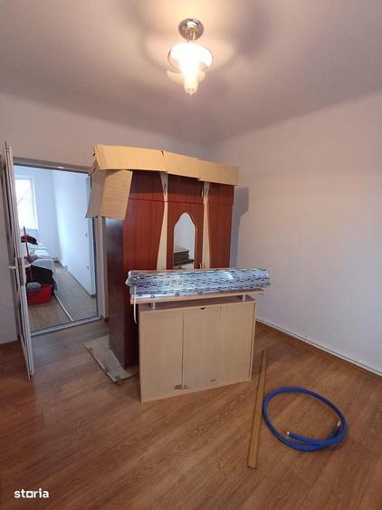De vanzare apartament cu 2 camere, 2 balcoane, renovat complet 43.000e - 2