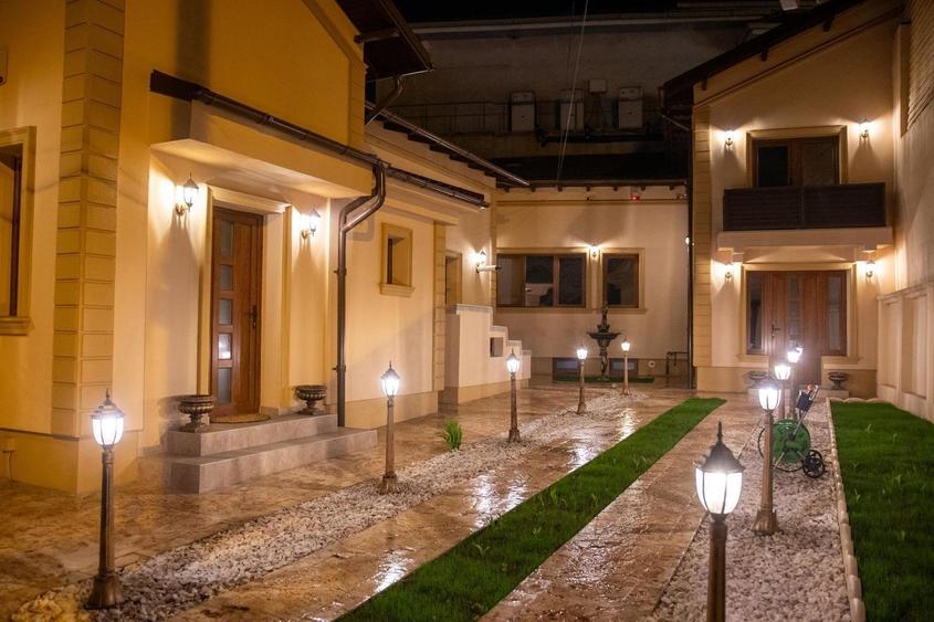 Casa de LUX de vanzare Ultracentral - 1