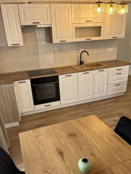 Apartament 2 camere, zona 13 septembrie - 2