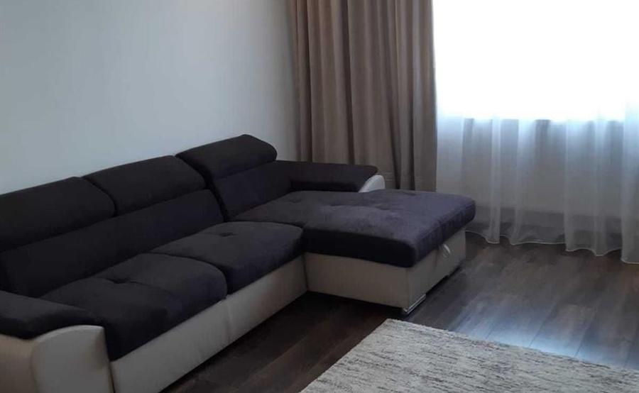 Apartament cu 2 camere decomandat în Aviației