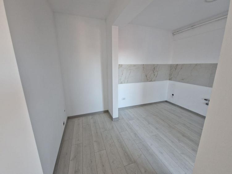 3 camere, finisat etaj 2, parcare subterana, str Traian Vuia - 9
