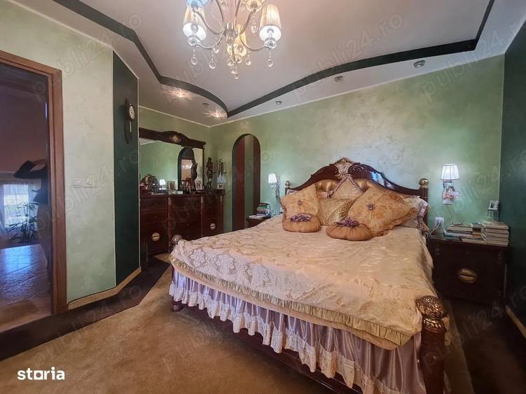 Vila individuala P+1+M cu curte spatioasa si piscina, zona foarte buna - 9