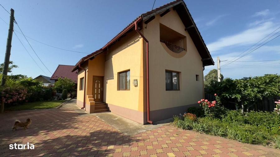 Spatiu, intimitate si verdeata langa Pitesti - Geamana | 2 case, teren - 4