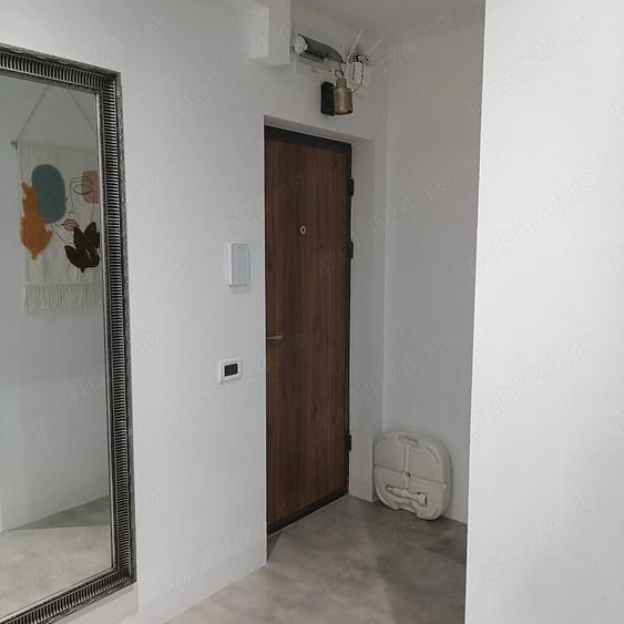 Garsonieră decomandată în Nord