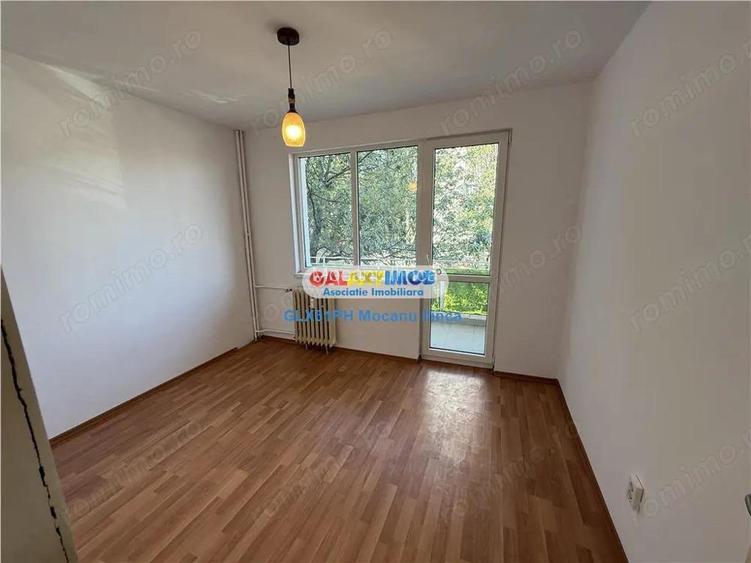 Vanzare apartament 3 camere, Ploiesti, zona Cina Vanzare apartament 3 camere, Ploiesti, zona Cina