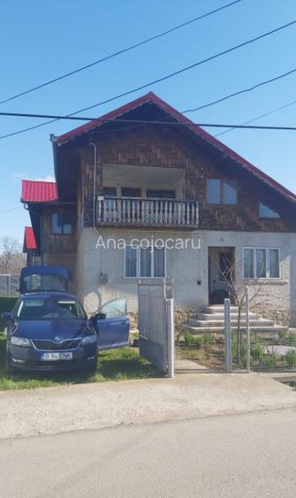 Casa in Teisani cu teren