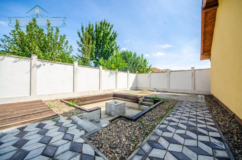 Duplex modern cu locuinta secundara si curte amenajata, zona Via Carmina, Arad - 4