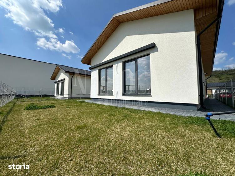 Casa 3 camere de vanzare in Sub Coasta - 11