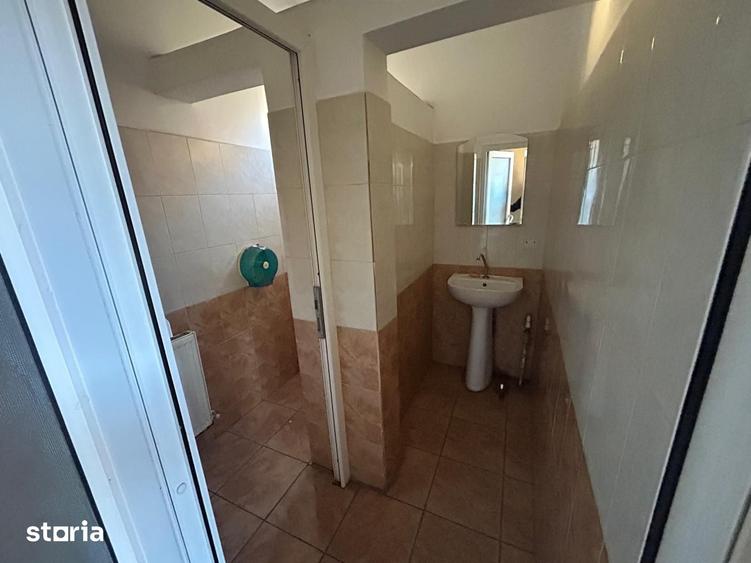Spațiu comercial, de 145 mp, în Mărăței
