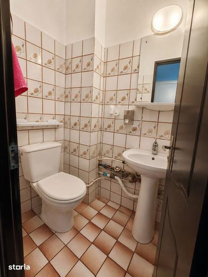 Apartament 3 camere Craiovei, bloc din 1989, etaj 2, decomandat - 8
