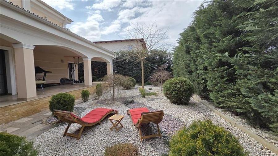 COMISION 0% CASA MEDITERANEANA SUPERBA MOBILATA  DUMBRAVITA PADURE - 35