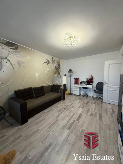 EXCLUSIVITATE - 2 DECOMANDATE - GATA DE MUTARE! ANDA -STRADAL - CENTRALA GAZE - - 2